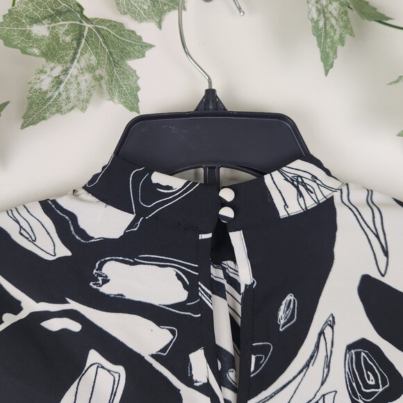 Cupcakes and Cashmere Size XS Black White Artsy Long Sleeve Mock Neck Top Blouse - Picture 5 of 8